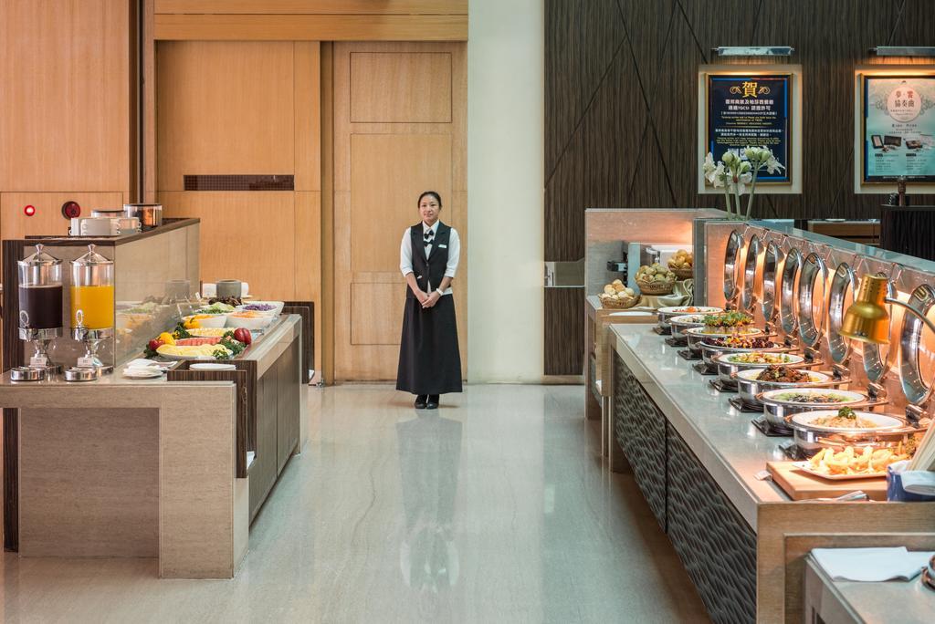 ไทปุง สูทส์ โฮเต็ล Hotel ไถหนาน ภายนอก รูปภาพ